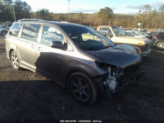 TOYOTA SIENNA 2018 5tdxz3dc4js930153