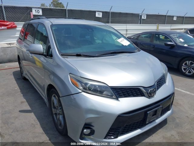 TOYOTA SIENNA 2018 5tdxz3dc5js902118