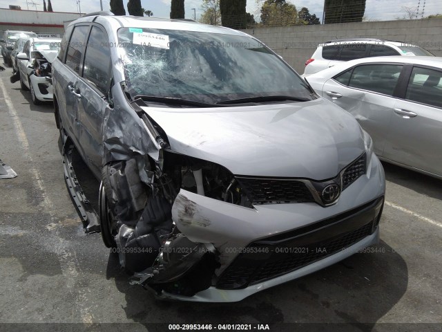 TOYOTA SIENNA 2018 5tdxz3dc5js939234