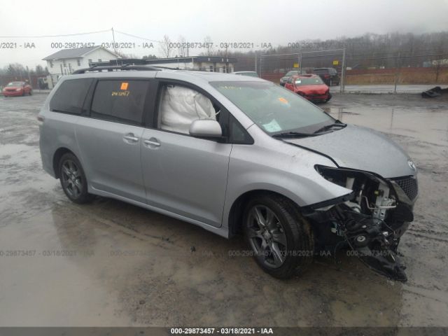 TOYOTA SIENNA 2017 5tdxz3dc6hs827570