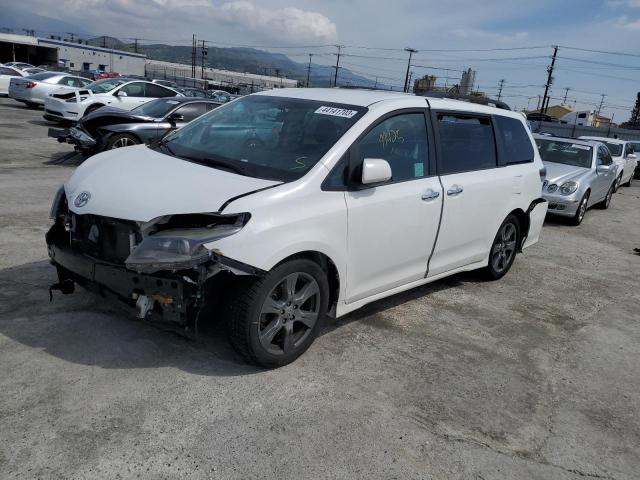 TOYOTA SIENNA SE 2017 5tdxz3dc7hs884554