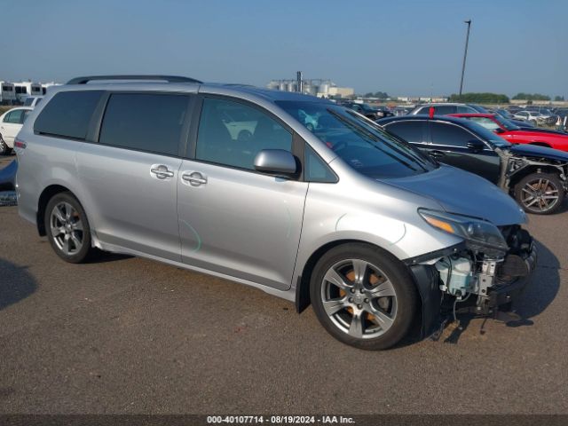 TOYOTA SIENNA 2017 5tdxz3dc7hs886806