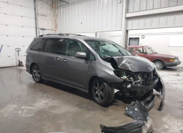 TOYOTA SIENNA 2017 5tdxz3dc8hs805134