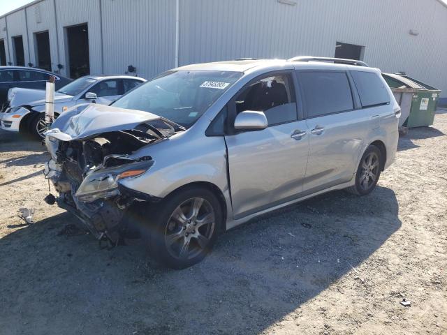 TOYOTA SIENNA SE 2017 5tdxz3dc8hs815582