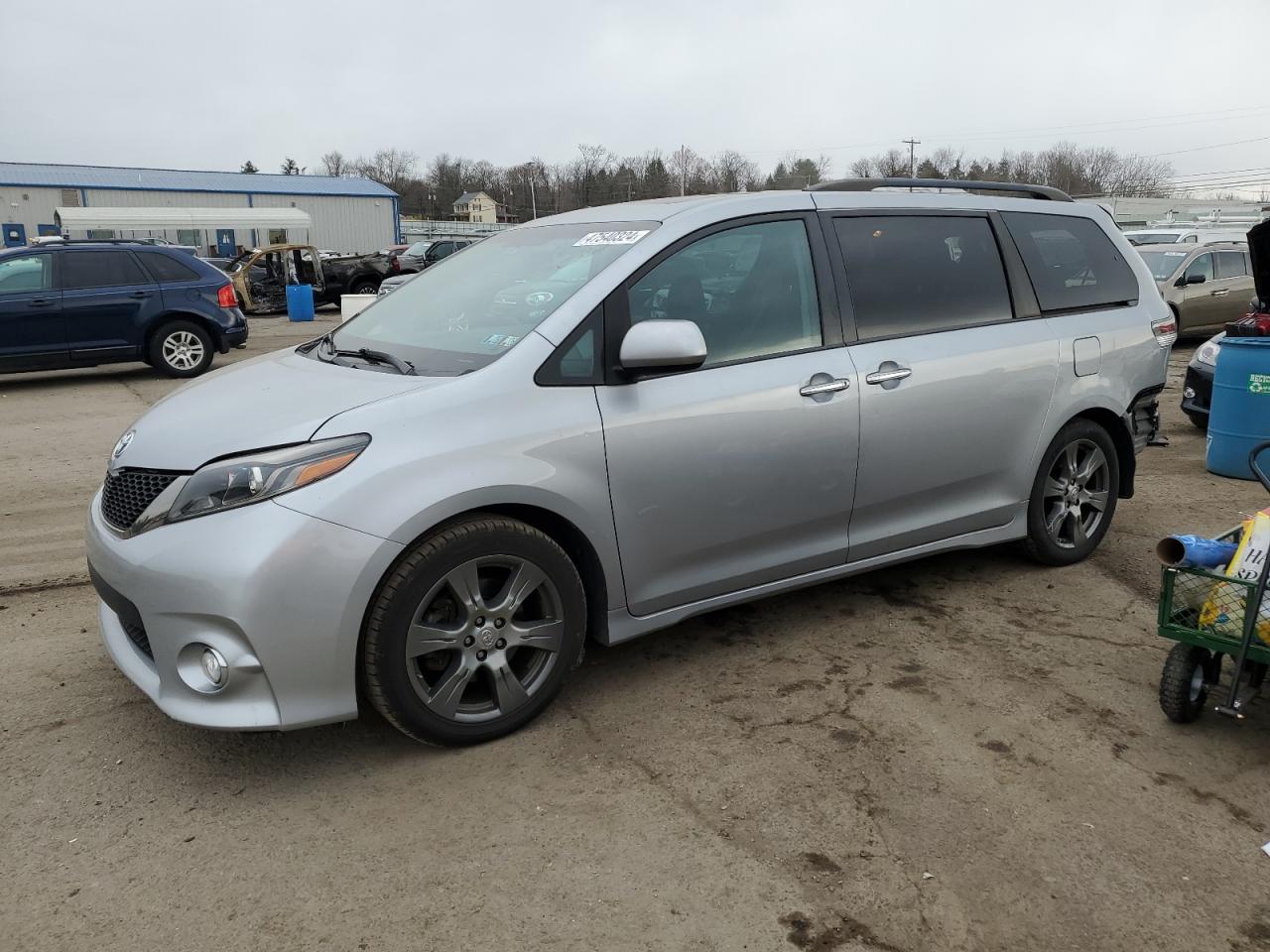 TOYOTA SIENNA 2017 5tdxz3dc9hs834058