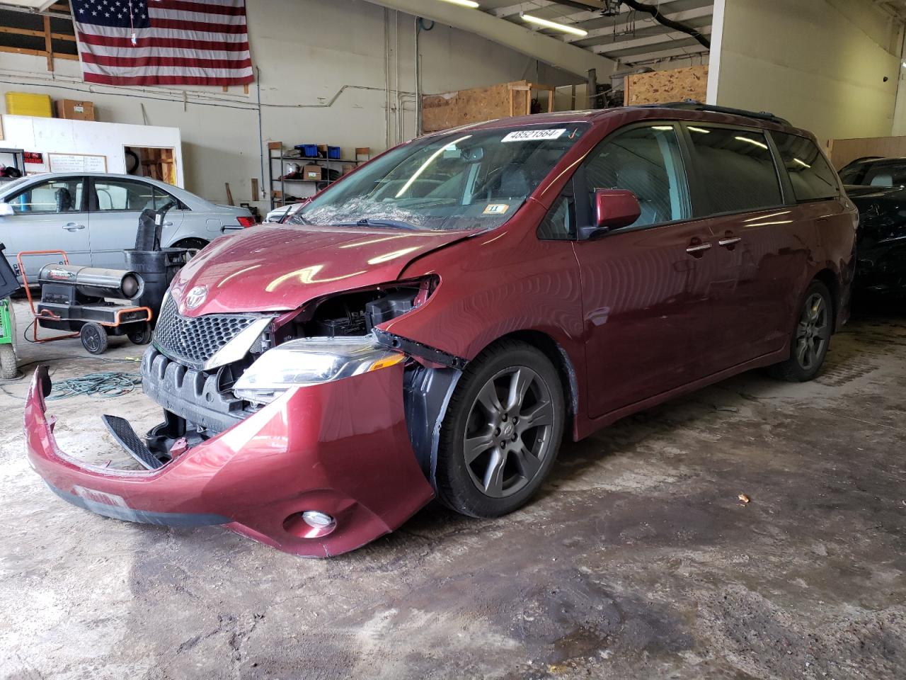 TOYOTA SIENNA 2017 5tdxz3dc9hs884541