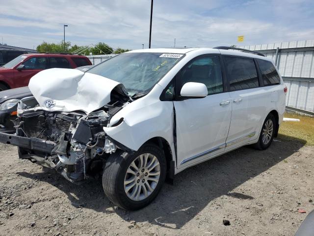 TOYOTA SIENNA XLE 2011 5tdyk3dc0bs098711