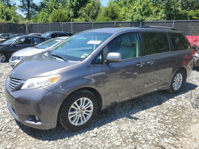 TOYOTA SIENNA XLE 2011 5tdyk3dc0bs105382