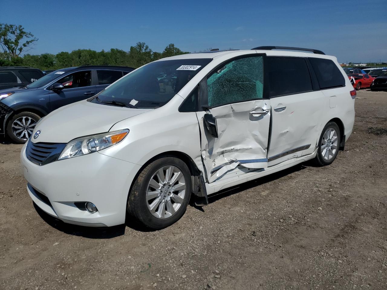 TOYOTA SIENNA 2011 5tdyk3dc0bs117869