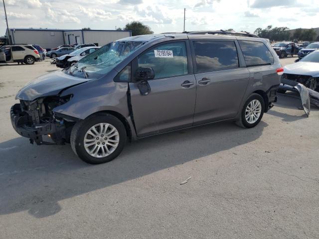 TOYOTA SIENNA XLE 2013 5tdyk3dc0ds326578