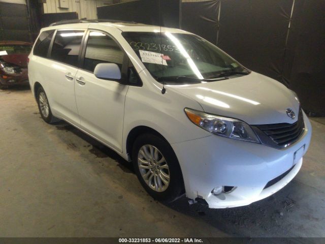 TOYOTA SIENNA 2013 5tdyk3dc0ds379653