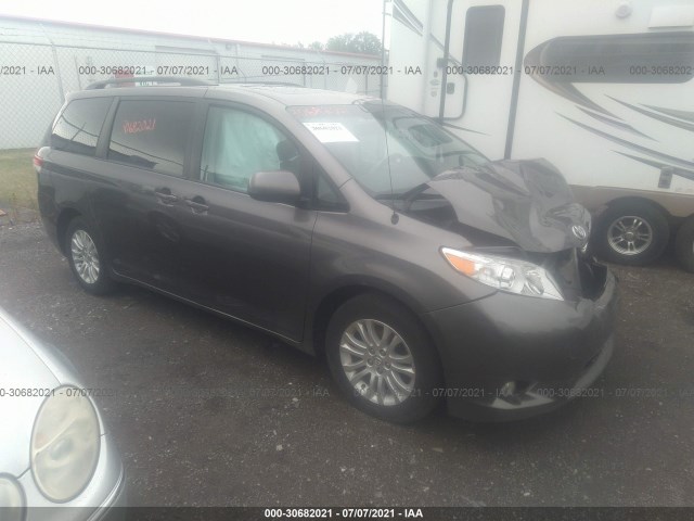 TOYOTA SIENNA 2013 5tdyk3dc0ds402011