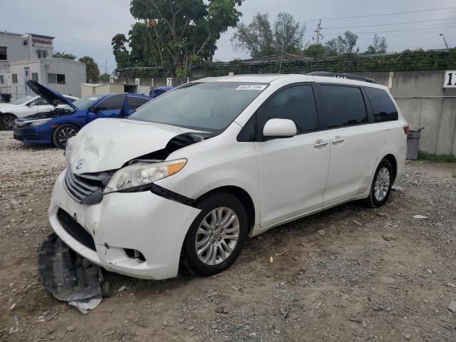 TOYOTA SIENNA XLE 2015 5tdyk3dc0fs533233