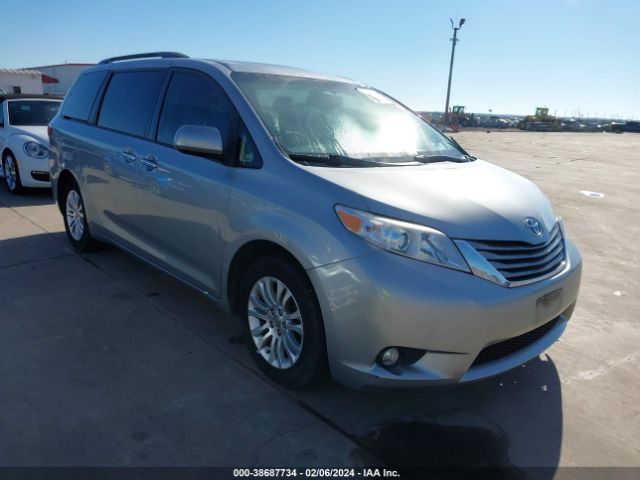 TOYOTA SIENNA 2015 5tdyk3dc0fs555636