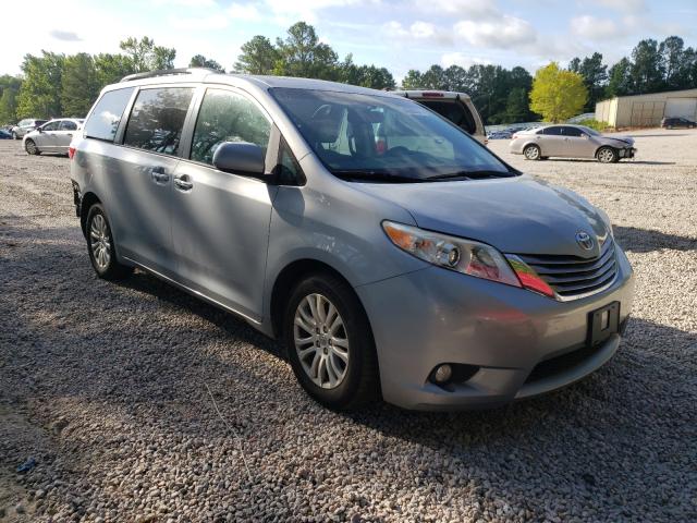 TOYOTA SIENNA XLE 2015 5tdyk3dc0fs678241