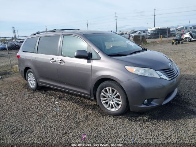 TOYOTA SIENNA 2016 5tdyk3dc0gs734079