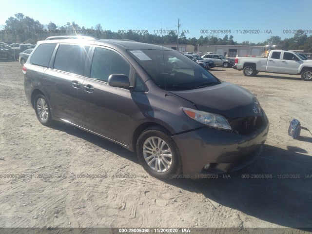 TOYOTA SIENNA 2011 5tdyk3dc1bs138150