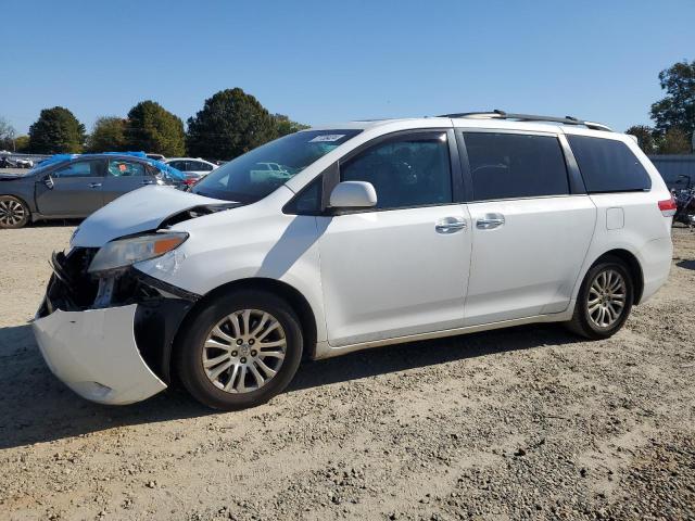 TOYOTA SIENNA XLE 2011 5tdyk3dc1bs142876