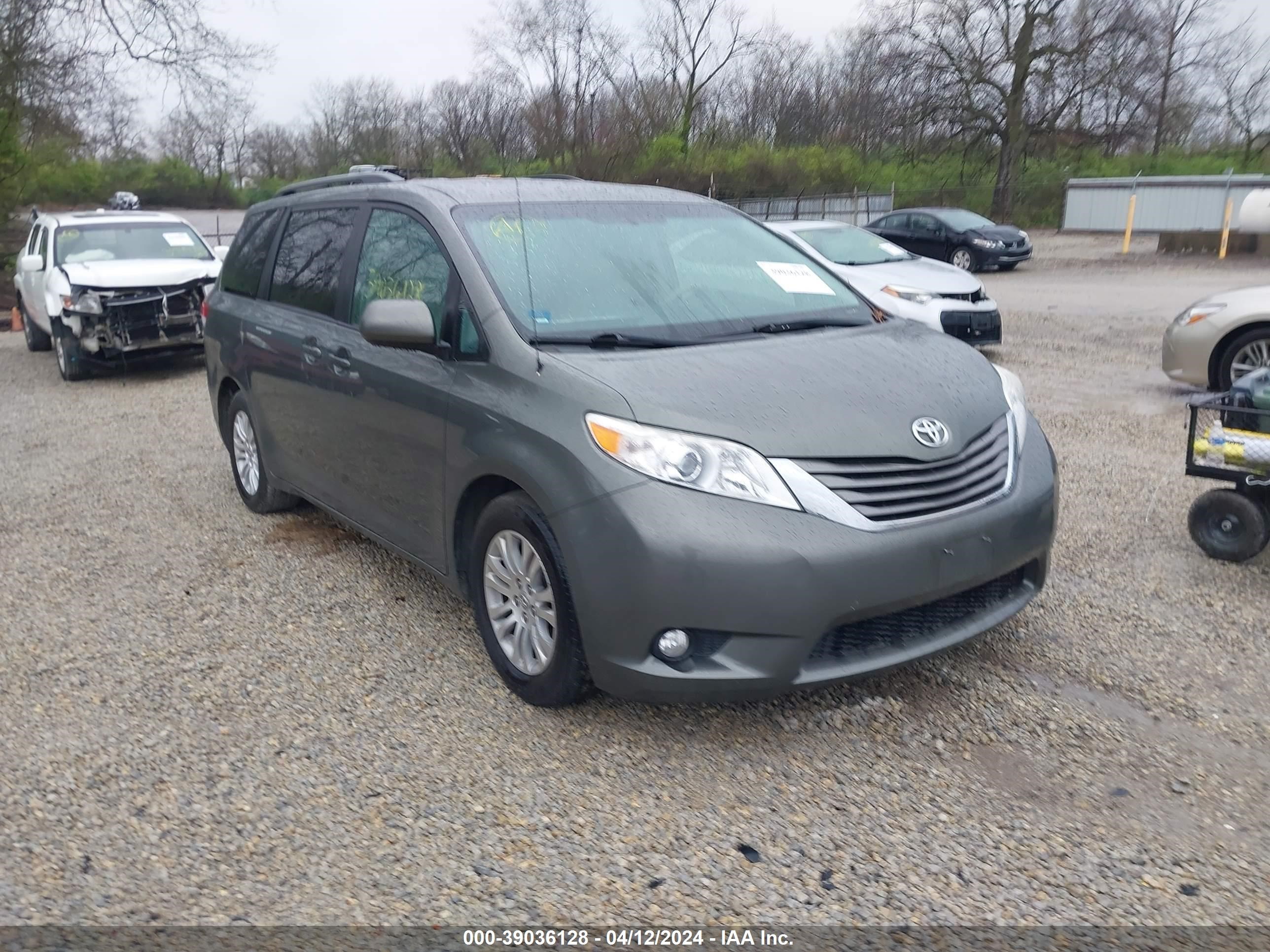 TOYOTA SIENNA 2012 5tdyk3dc1cs267023