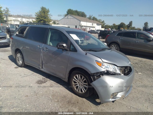 TOYOTA SIENNA 2013 5tdyk3dc1ds315377