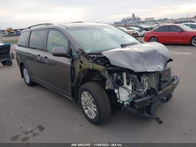 TOYOTA SIENNA 2013 5tdyk3dc1ds315573