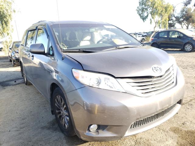 TOYOTA SIENNA XLE 2013 5tdyk3dc1ds316206