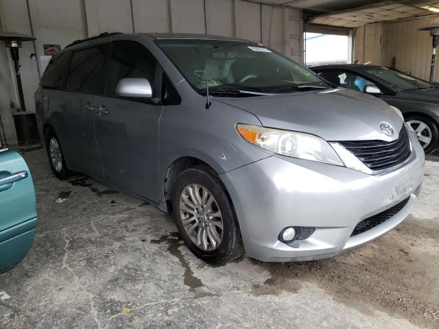 TOYOTA SIENNA XLE 2013 5tdyk3dc1ds333541