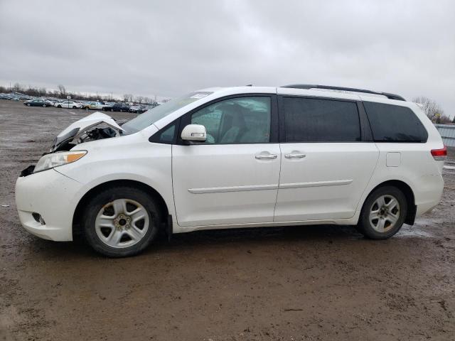 TOYOTA SIENNA XLE 2013 5tdyk3dc1ds336701