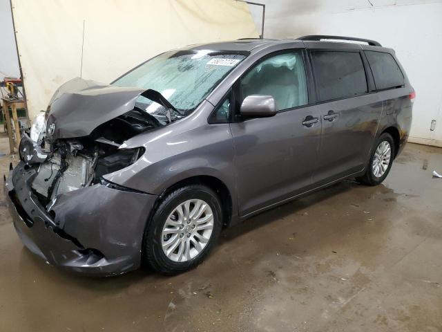 TOYOTA SIENNA XLE 2013 5tdyk3dc1ds348038