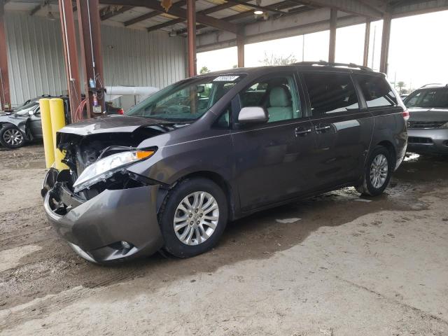 TOYOTA SIENNA XLE 2013 5tdyk3dc1ds382612