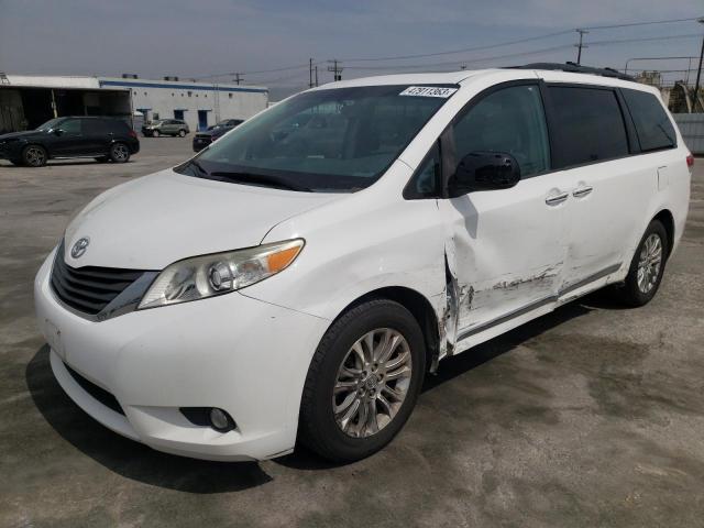 TOYOTA SIENNA XLE 2013 5tdyk3dc1ds405452