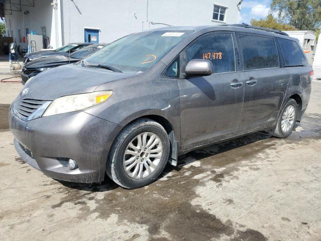 TOYOTA SIENNA XLE 2014 5tdyk3dc1es406912