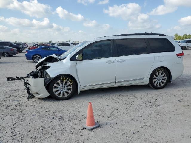 TOYOTA SIENNA XLE 2014 5tdyk3dc1es417036