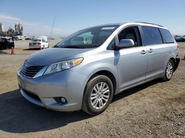 TOYOTA SIENNA XLE 2014 5tdyk3dc1es510333