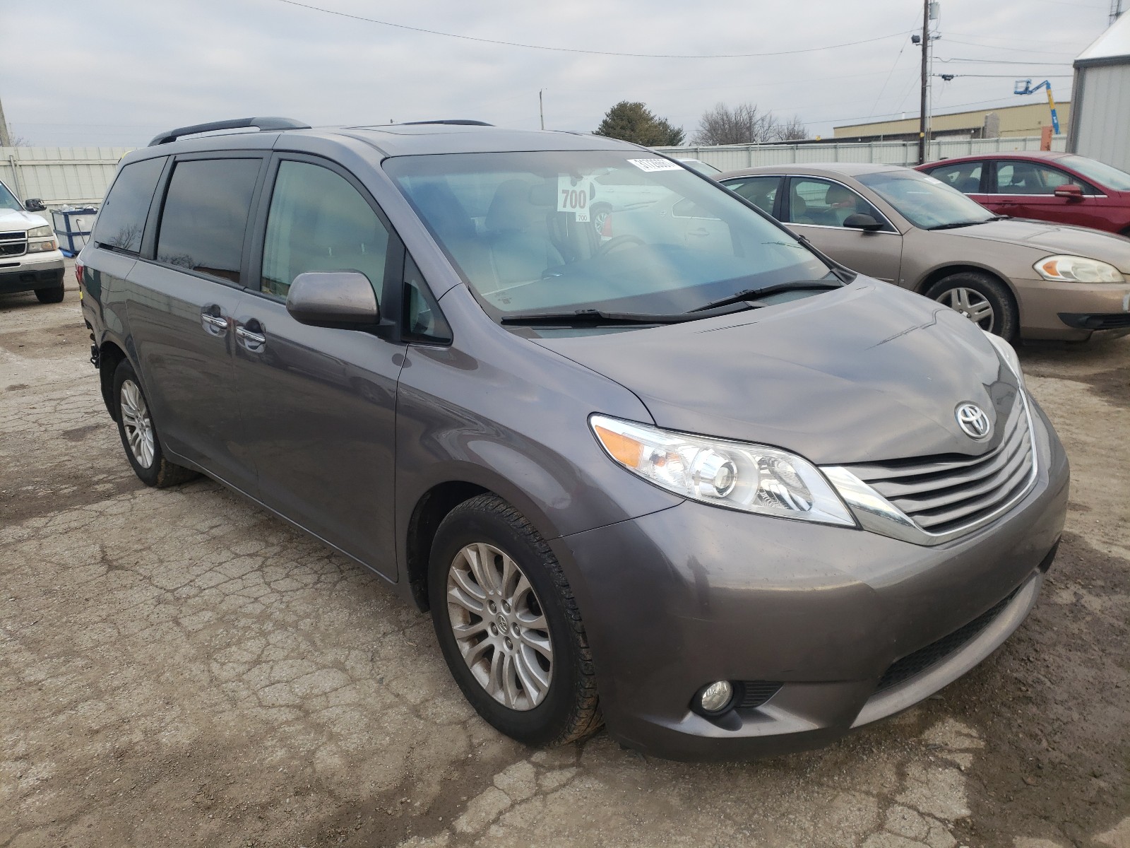 TOYOTA SIENNA XLE 2015 5tdyk3dc1fs542250