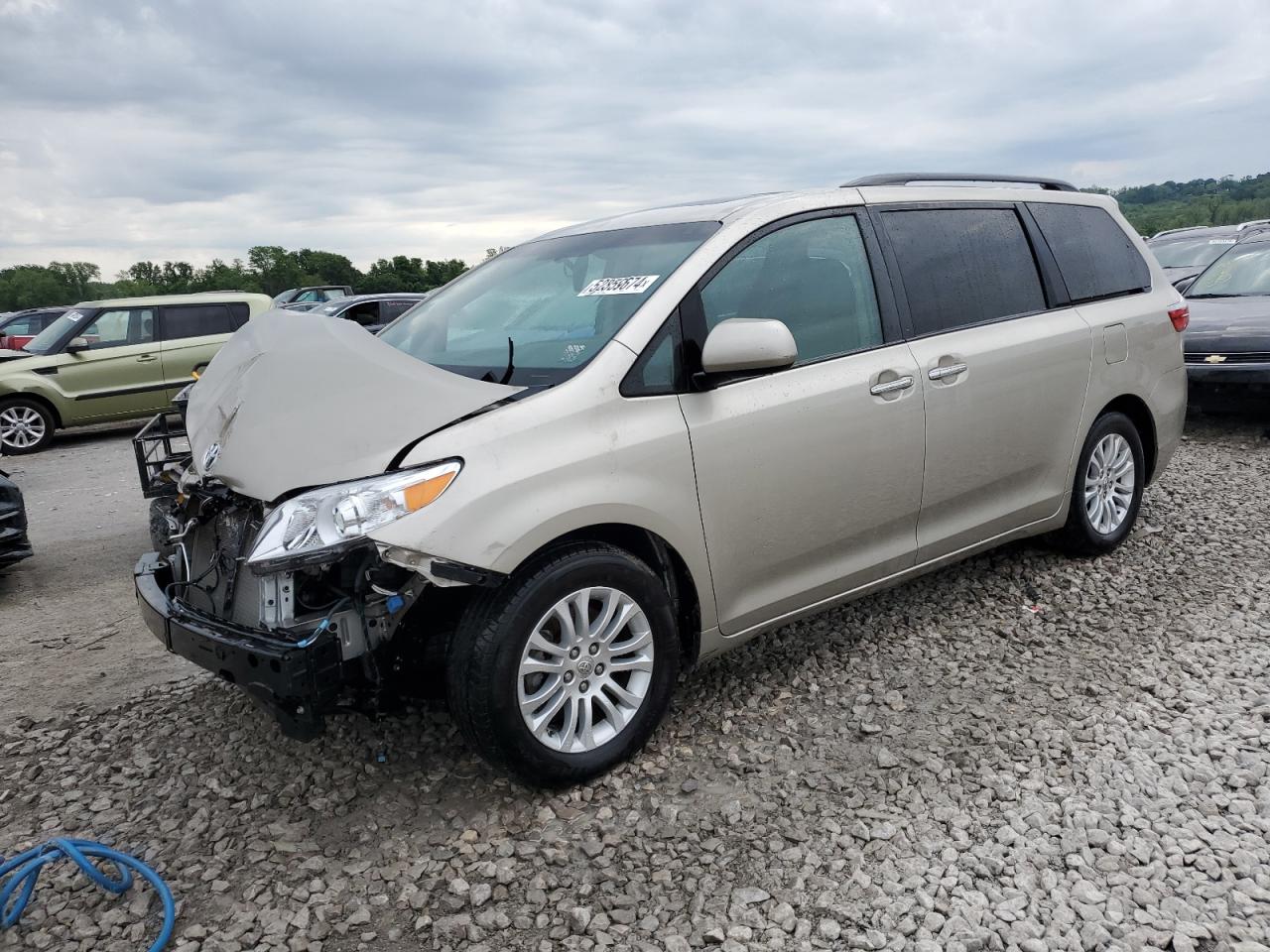 TOYOTA SIENNA 2015 5tdyk3dc1fs601748