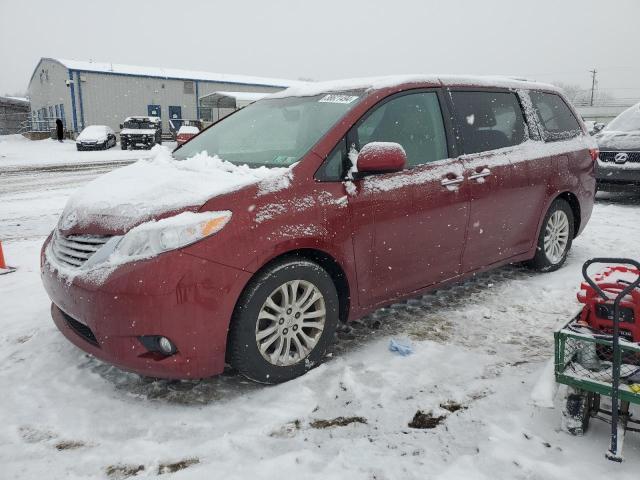 TOYOTA SIENNA XLE 2015 5tdyk3dc1fs673064