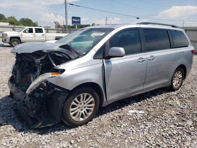 TOYOTA SIENNA XLE 2015 5tdyk3dc1fs688082