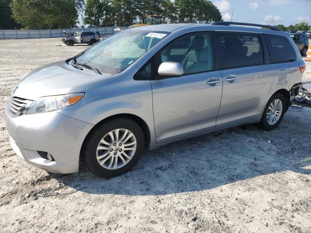 TOYOTA SIENNA XLE 2016 5tdyk3dc1gs696250