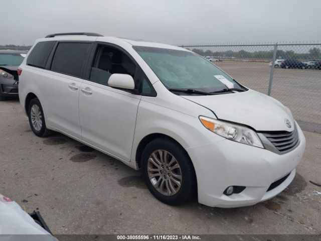 TOYOTA SIENNA 2016 5tdyk3dc1gs740392