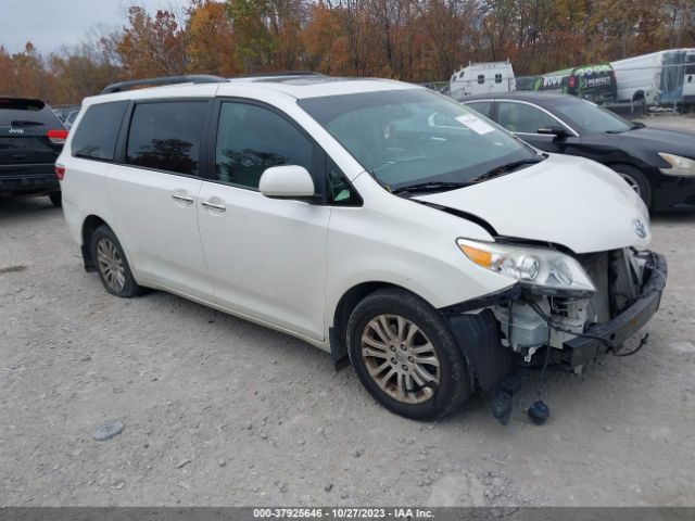 TOYOTA SIENNA 2016 5tdyk3dc1gs759153