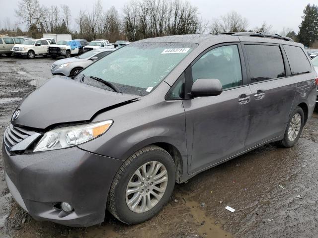 TOYOTA SIENNA XLE 2016 5tdyk3dc1gs763414