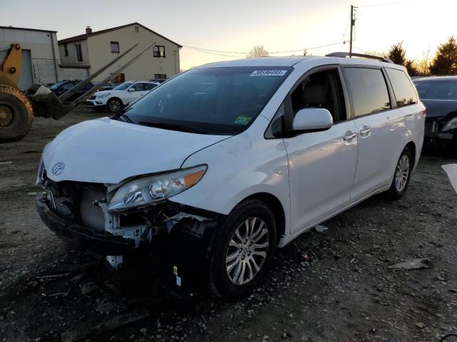 TOYOTA SIENNA XLE 2011 5tdyk3dc2bs019099