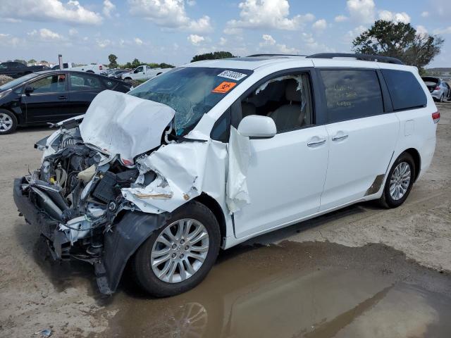 TOYOTA SIENNA XLE 2011 5tdyk3dc2bs032628