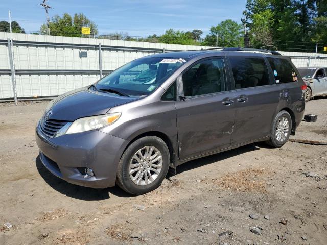 TOYOTA SIENNA XLE 2011 5tdyk3dc2bs066486