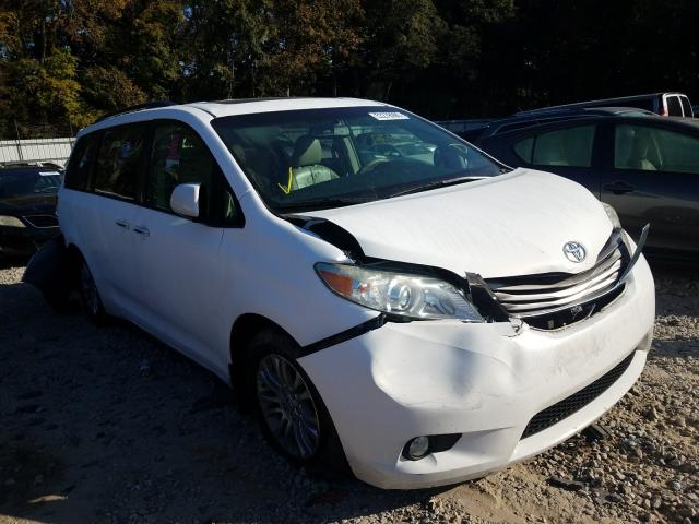 TOYOTA SIENNA XLE 2011 5tdyk3dc2bs129408