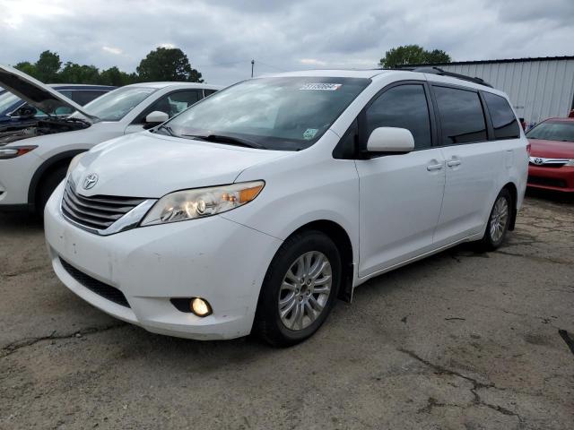 TOYOTA SIENNA XLE 2011 5tdyk3dc2bs137279