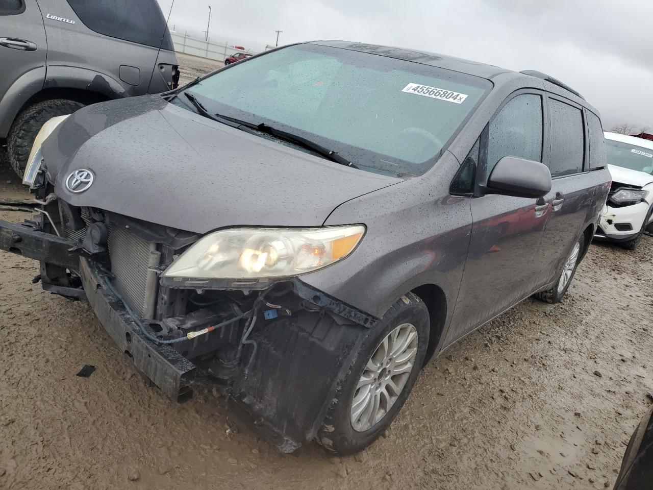 TOYOTA SIENNA 2011 5tdyk3dc2bs162747