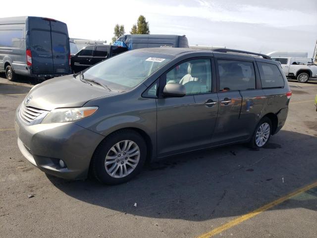 TOYOTA SIENNA XLE 2012 5tdyk3dc2cs190498