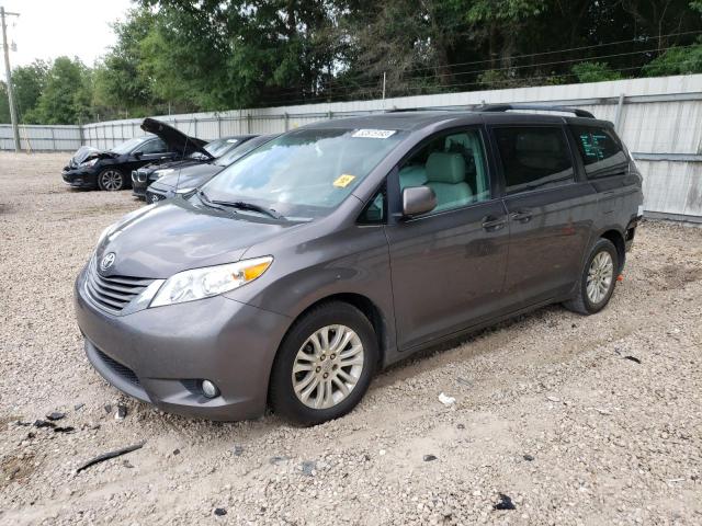 TOYOTA SIENNA XLE 2013 5tdyk3dc2ds292806